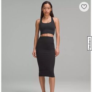 Lululemon Nulu slim-fit skirt